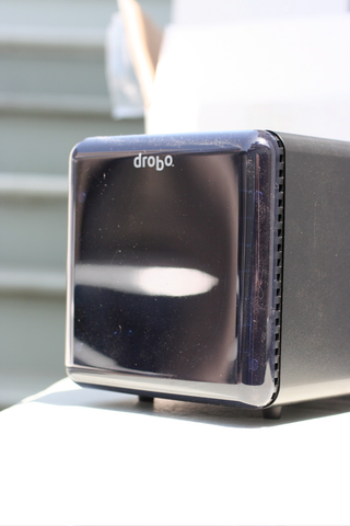 Illustration for article titled Drobo Storage Robot Review (Verdict: Great Concept, But Wait For V2.0)